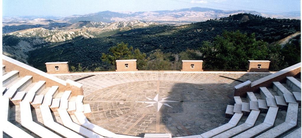 La Casa Dellamericano - Casa D'Epoca Anni '30 Aliano Εξωτερικό φωτογραφία
